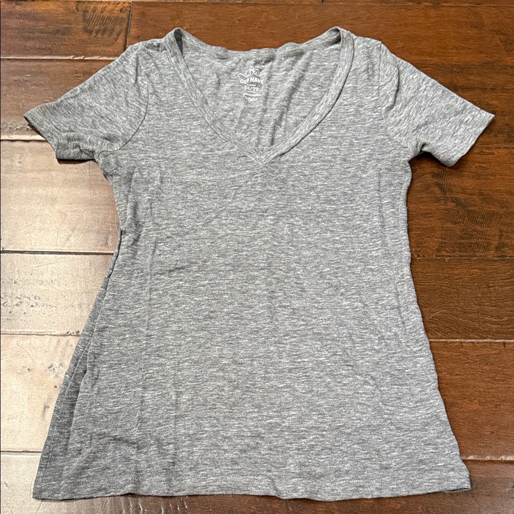 Old Navy Heather Gray V-Neck Tee
